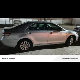 Toyota Camry 2010