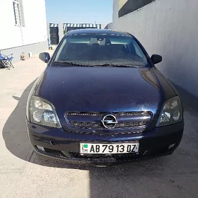 Opel Signum 2004