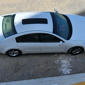 Nissan Maxima 2005