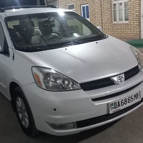 Toyota Sienna 2005
