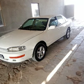 Toyota Camry 1993