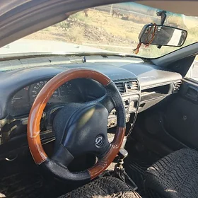 Opel Vectra 1991
