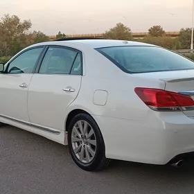 Toyota Avalon 2012