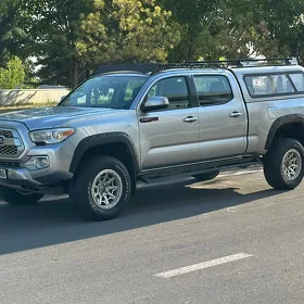 Toyota Tacoma 2017