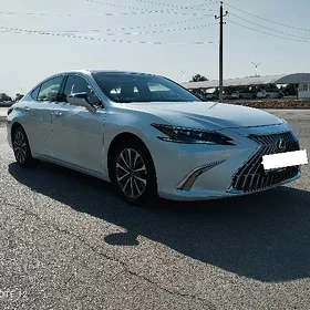 Lexus ES 350 2023
