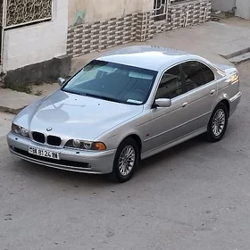 BMW 528 2002
