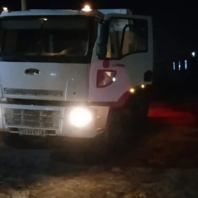 Ford Cargo 3536M 2009