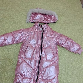 куртка на 7-9 лет идеальное со
