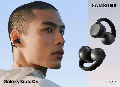 Samsung выпустила свои первые наушники-клипсы: с ИИ и управлением жестами головы