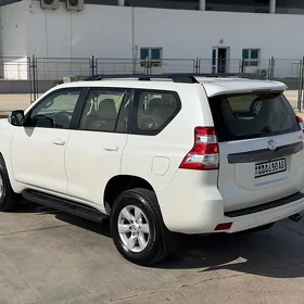 Toyota Land Cruiser Prado 2015