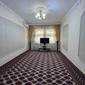 Продаётся 3 ком Мир 5