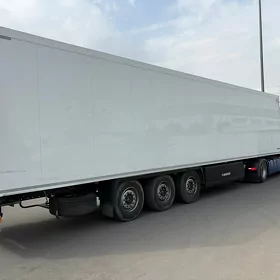 Schmitz Cargobull 2021