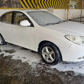 Hyundai Elantra 2010