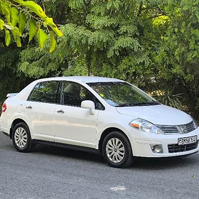 Nissan Versa 2010