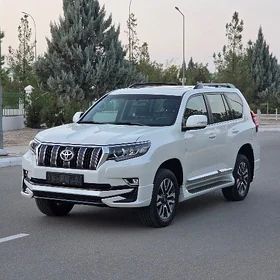 Toyota Land Cruiser Prado 2023