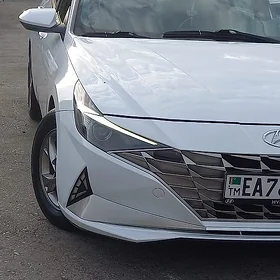 Hyundai Elantra 2021