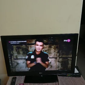 телевизор LG 32