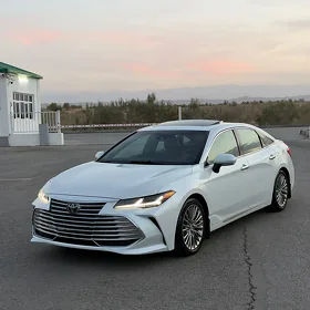 Toyota Avalon 2019