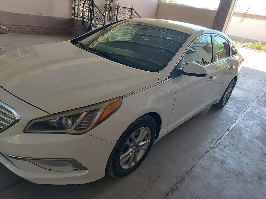 Hyundai Sonata 2016 - 1