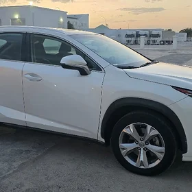 Lexus NX 200t 2016