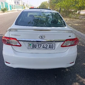 Toyota Corolla 2013