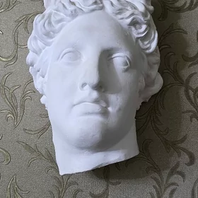 Appolonyň býusty el işi