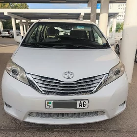 Toyota Sienna 2017