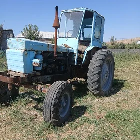 MTZ T-28 1990