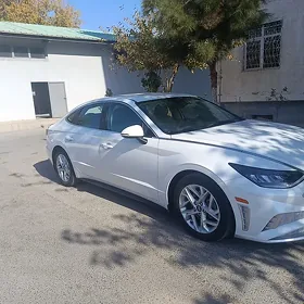 Hyundai Sonata 2021