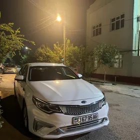 Kia Optima 2019