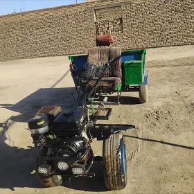Traktor