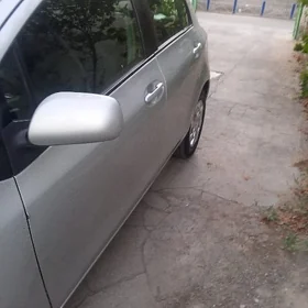 Toyota Yaris 2007