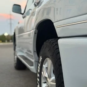 Toyota Land Cruiser 2003