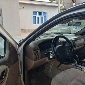 Jeep Grand Cherokee 2000