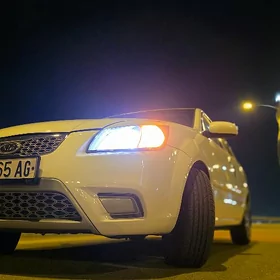 Kia Rio 2011