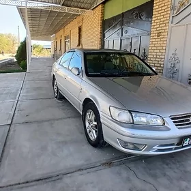 Toyota Camry 2001