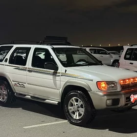 Nissan Pathfinder 2002