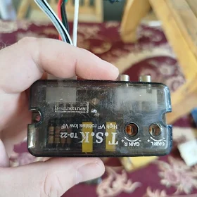RCA usilitel wyhod