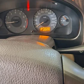 Nissan Sunny 2011