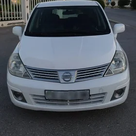 Nissan Versa 2010