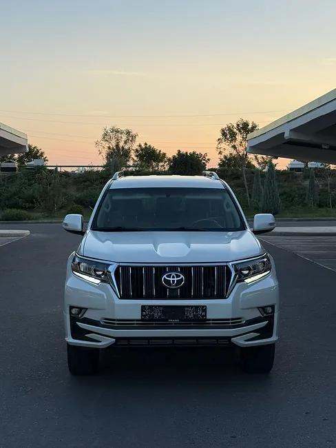Toyota Land Cruiser Prado 2022 - 1