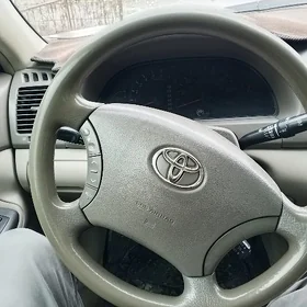 Toyota Camry 2005