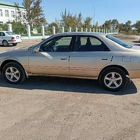 Toyota Camry 1999