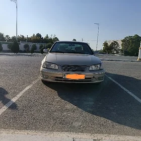 Toyota Camry 2000