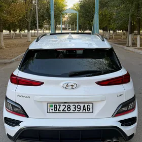 Hyundai Kona 2021