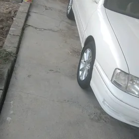 Toyota Avalon 1998