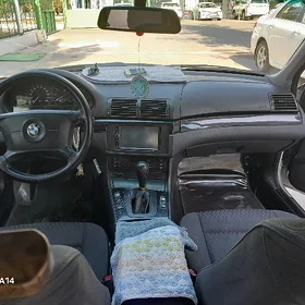 BMW E46 2001
