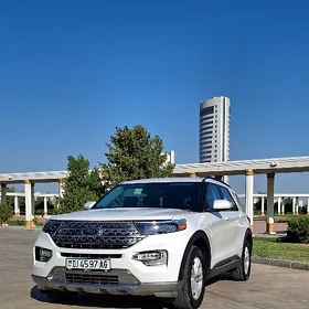 Ford Explorer 2021