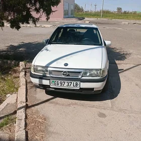 Opel Vectra 1990