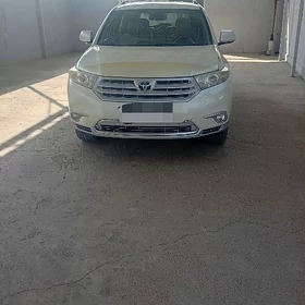 Toyota Highlander 2011